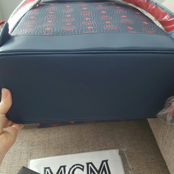 MCM Stark backpack - Picture 6 of 7